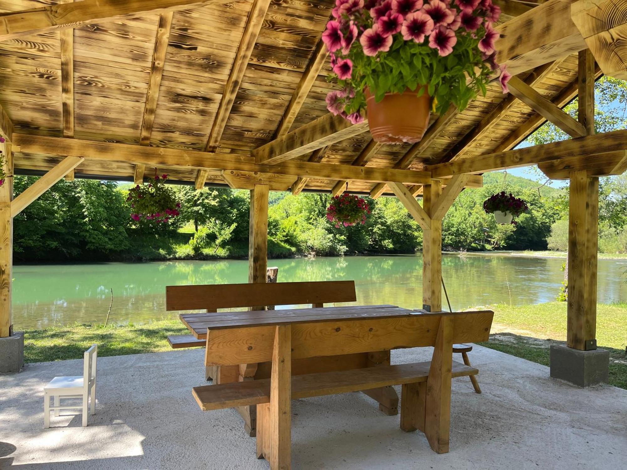 Vikendica Krupa Na Vrbasu Villa Banja Luka Kültér fotó