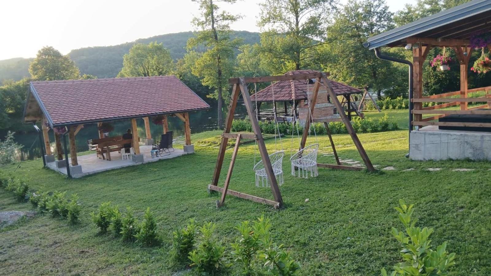 Vikendica Krupa Na Vrbasu Villa Banja Luka Kültér fotó